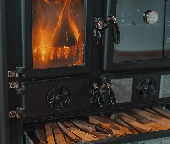 Dei Zeit بيت للعطل تامسويغ